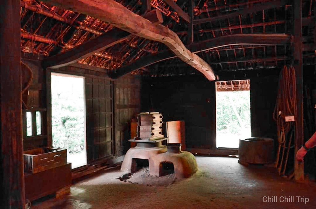 Japan-air Folf House Museum