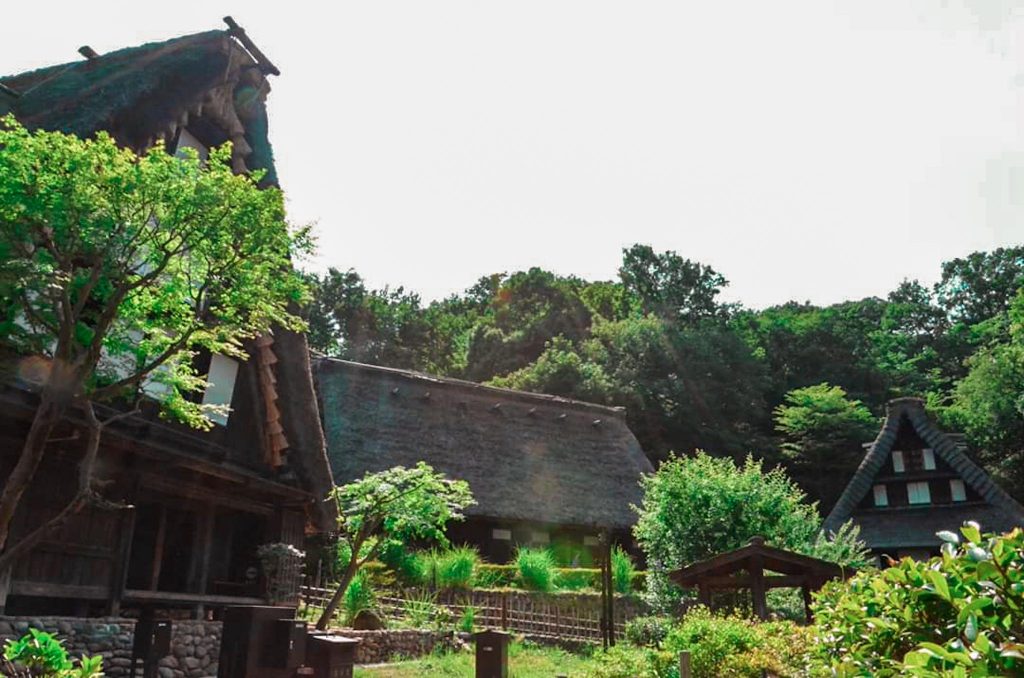 Japan-air Folf House Museum