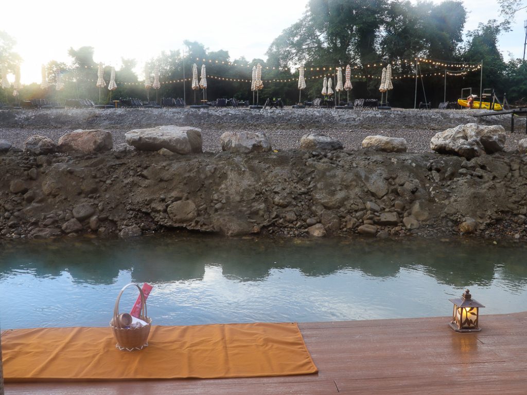 เช้าที่แสนสงบ กับภาพที่หาดูได้ยาก