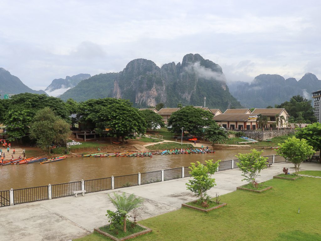 Simon Riverside Hotel